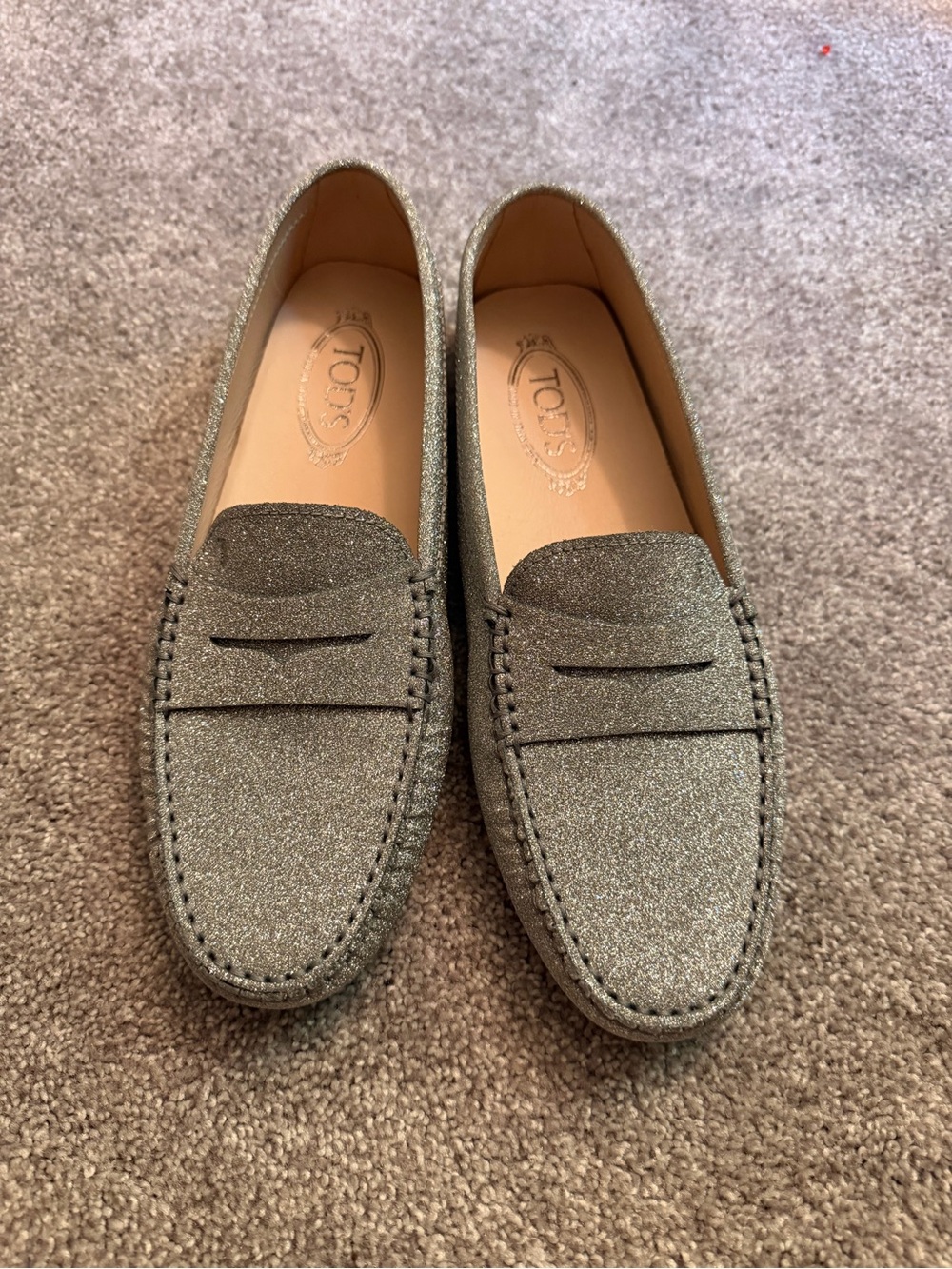 Tod's Silver Glitter Leather Gommino Driving Shoes - Picture 4 of 8